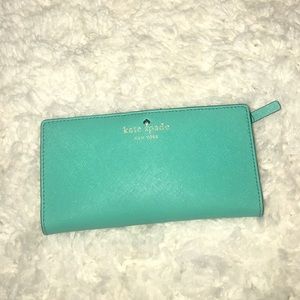 Kate Spade Cedar Street Stacy Wallet